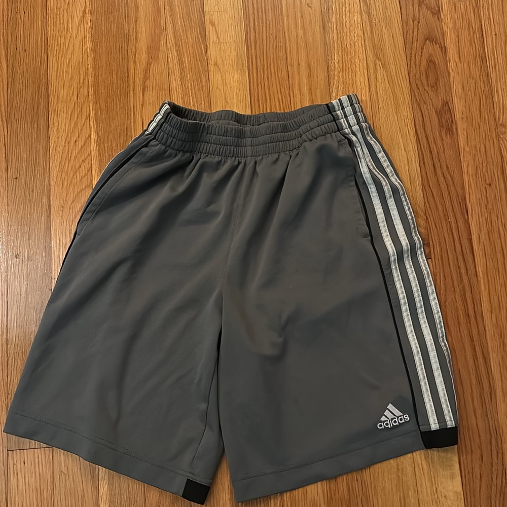 Adidas Youth XL Gray Athletic Shorts